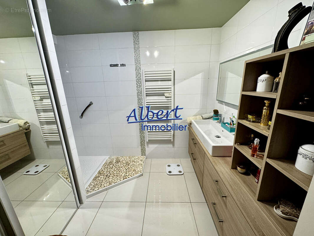 Appartement à SANARY-SUR-MER