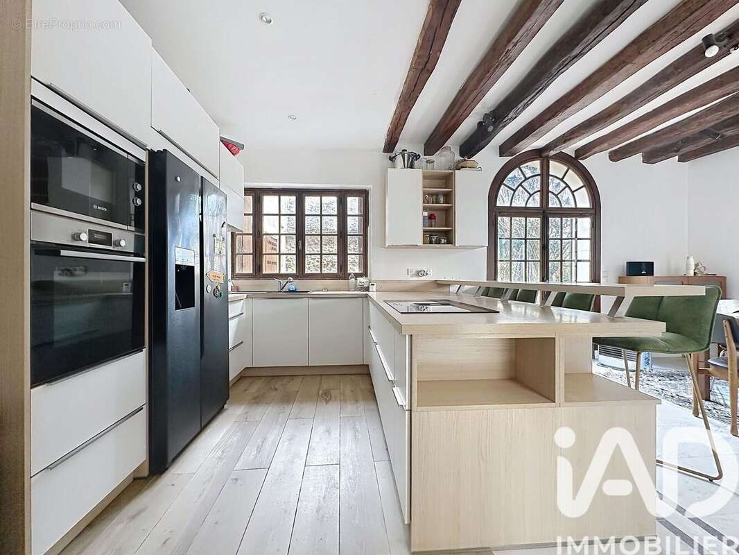 Photo 9 - Maison à LE PERRAY-EN-YVELINES