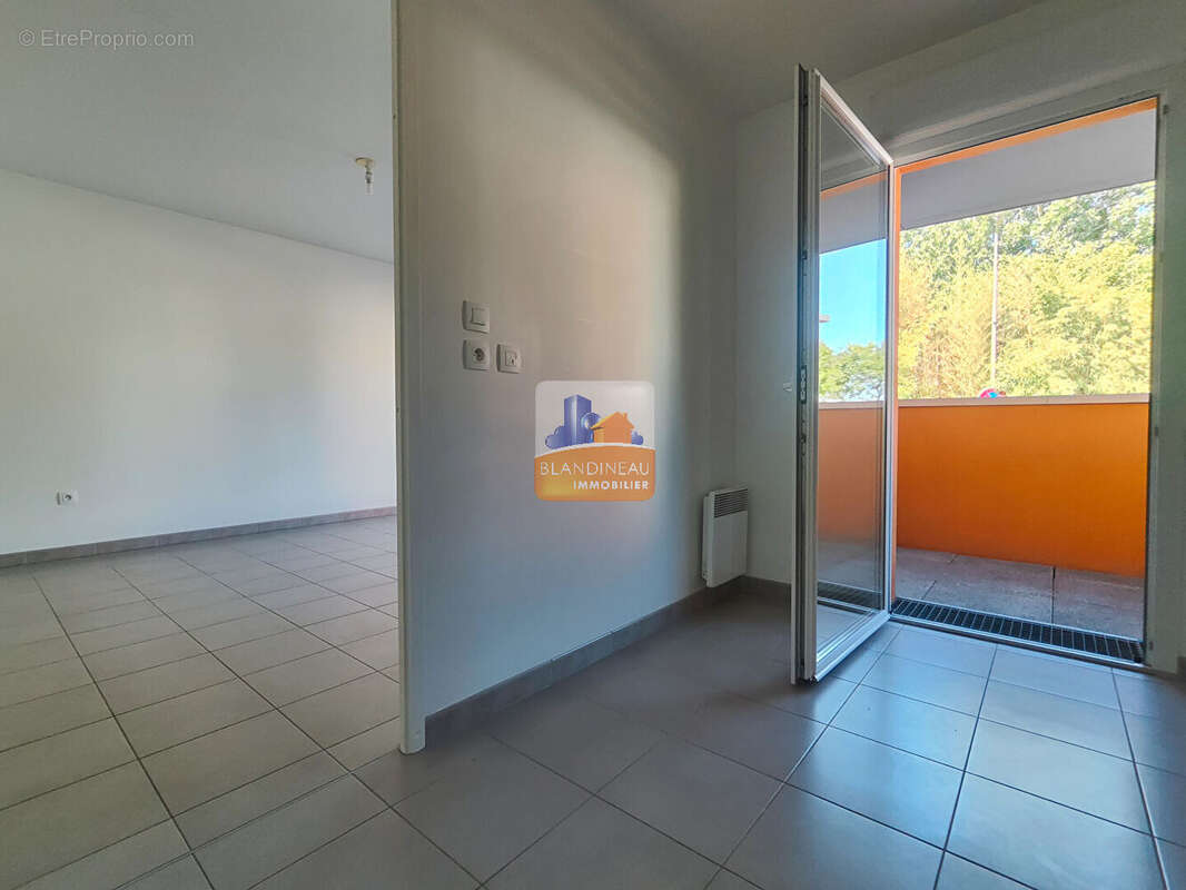 Appartement à BOUGUENAIS