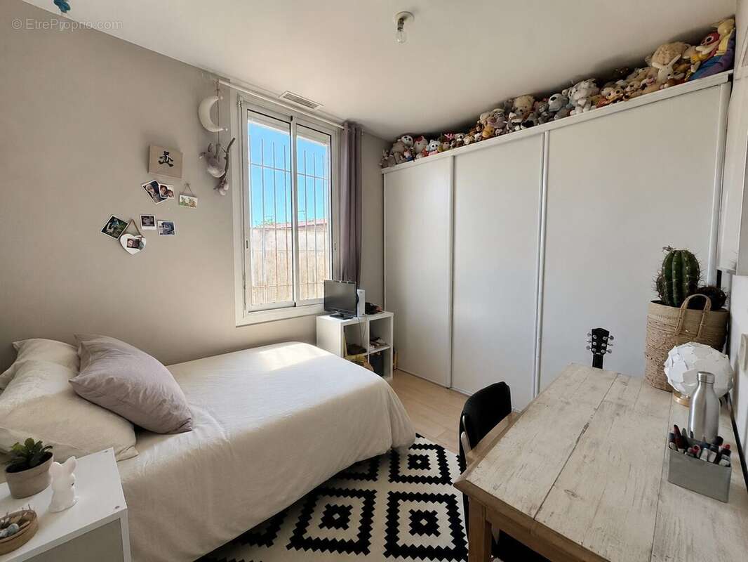 Chambre - Maison à TALENCE