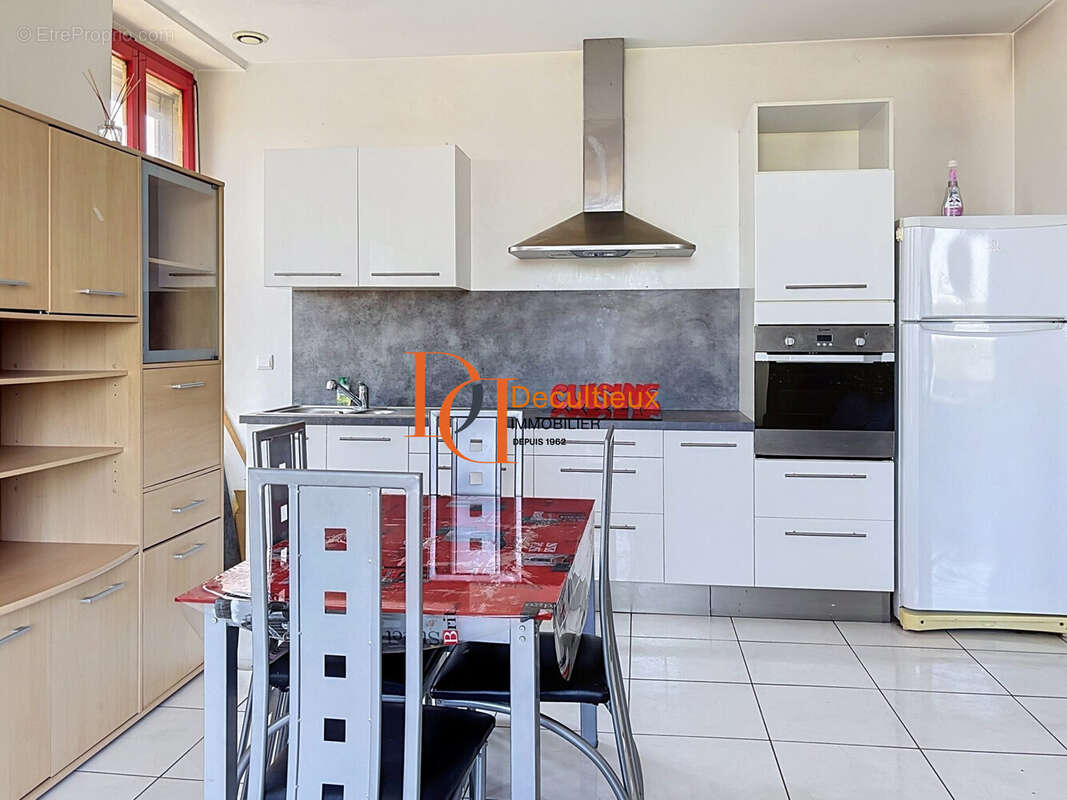 Appartement 52 m² à Vaulx-En-Velin  - photo 3