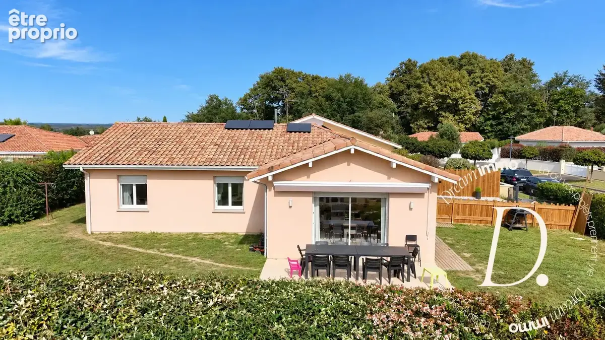 Photo Maison à Narrosse au prix de 264 000€