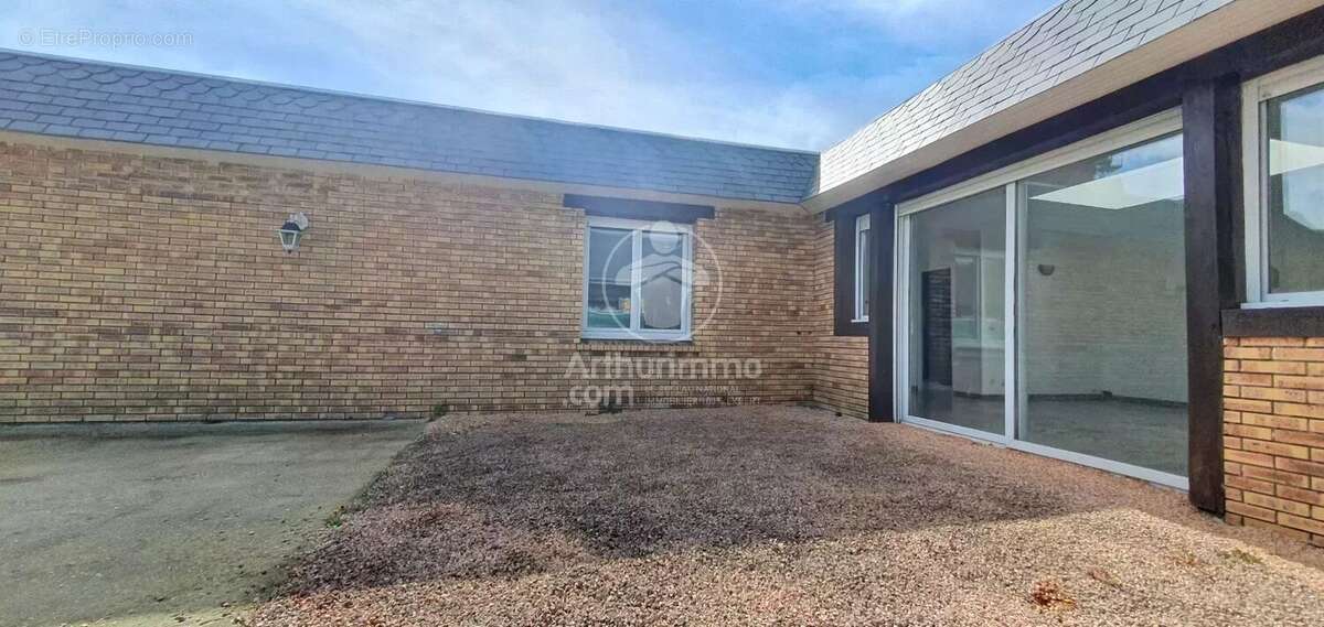 Maison à DEVILLE-LES-ROUEN