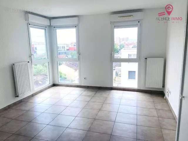 Appartement à LYON-8E