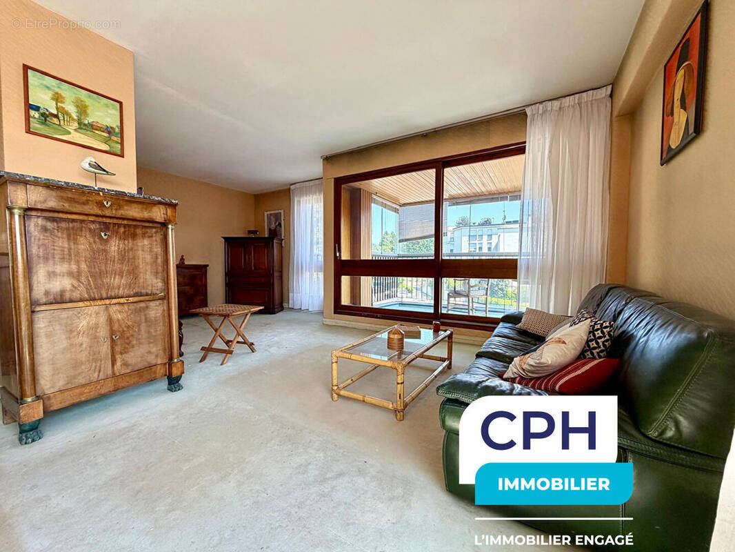 Appartement à LE CHESNAY