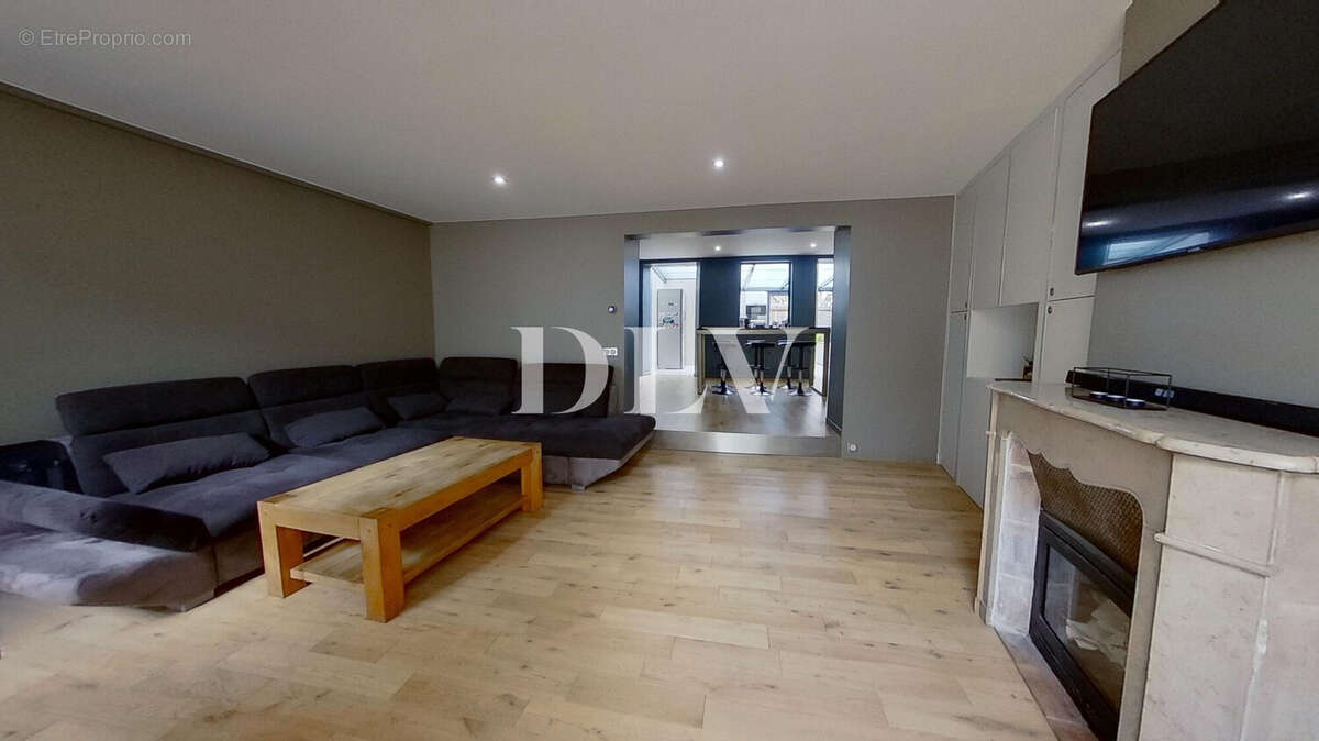 Appartement à FONTAINEBLEAU