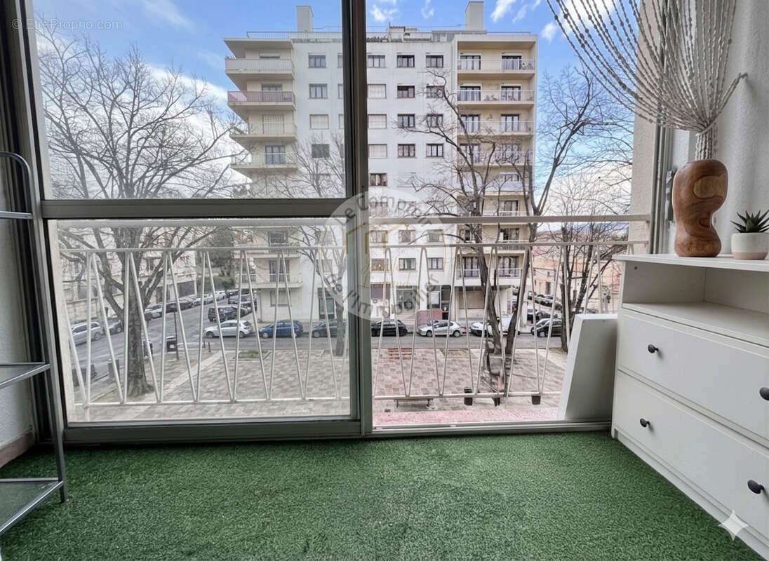 Appartement à MARSEILLE-9E