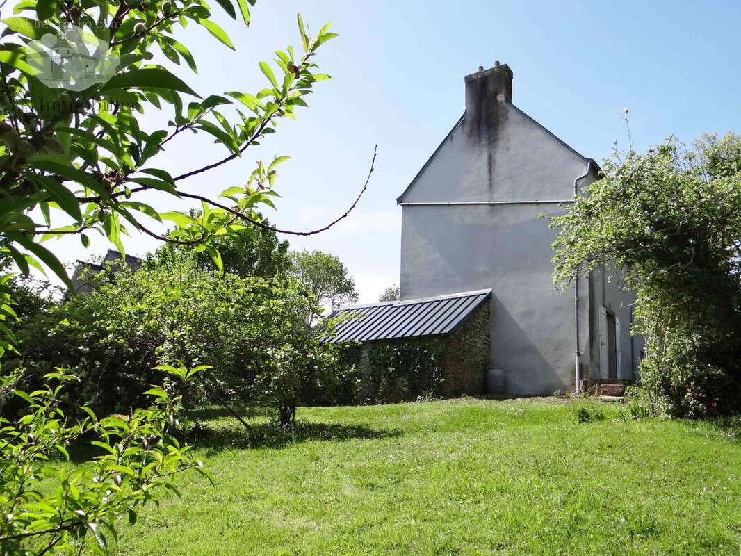 Maison à CLOHARS-CARNOET