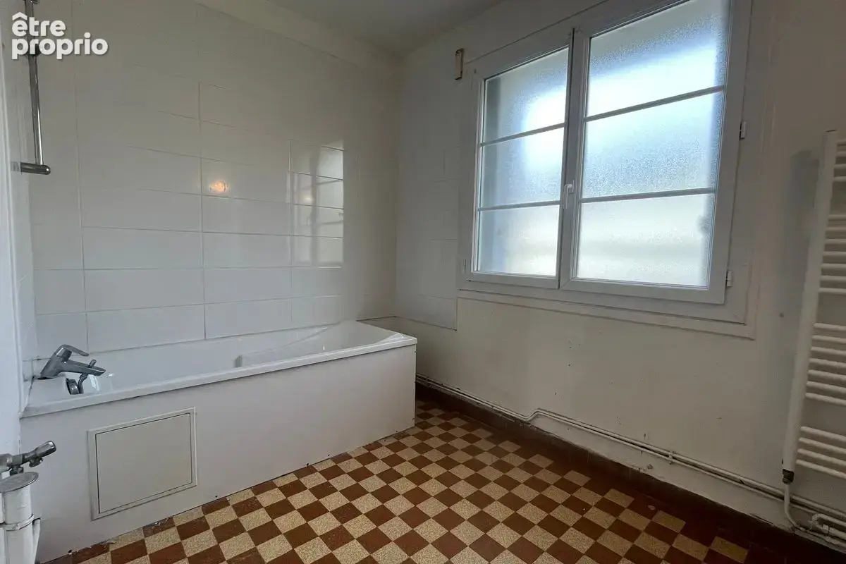 Ligueil - Maison T5 - photo 12