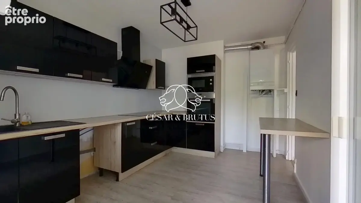 Appartement 4 pièces 77 m² à vendre à Saint-Priest (69800) - photo 6