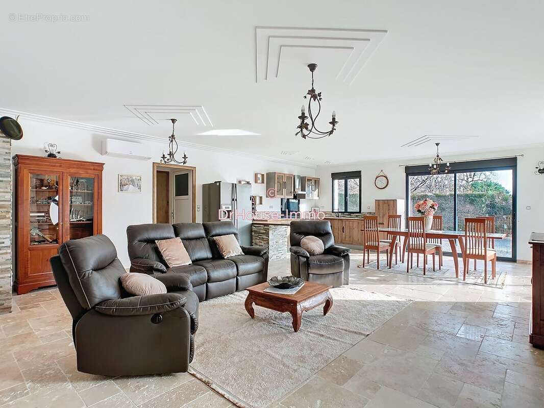 Maison à ANNESSE-ET-BEAULIEU