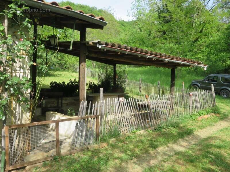Dpt Ain (01), à vendre TORCIEU grangeon en pierres P2 d'environ 40 m² et terrain de 4362 m² - photo 14