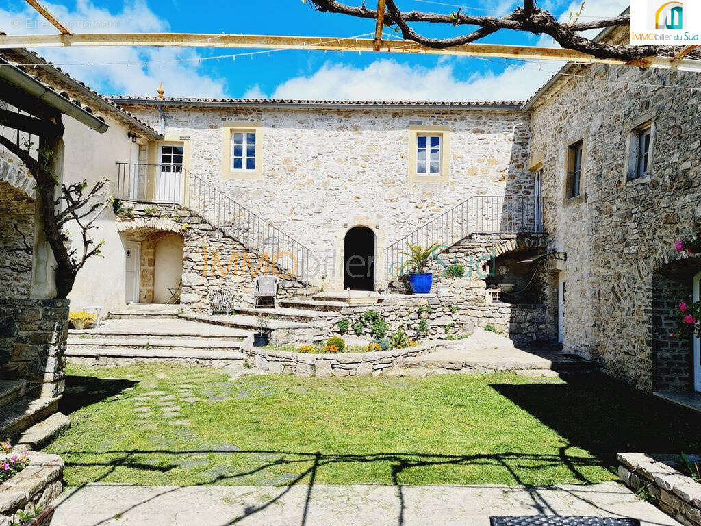 Maison à ROUSSON