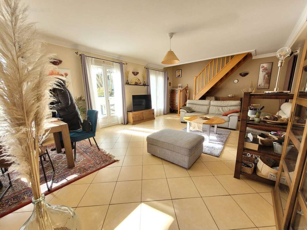 Maison à GOUSSAINVILLE