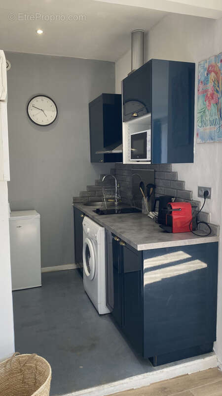 Appartement à MARSEILLE-1E