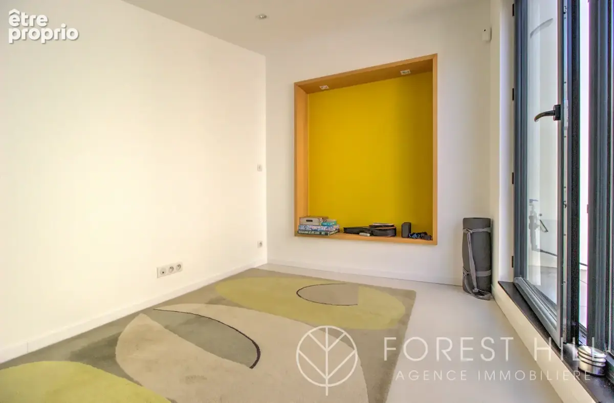 En plein centre, à l'abri du bruit : une maison qui se démarque - photo 17