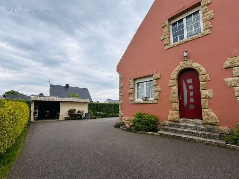 Maison à LE SOURN