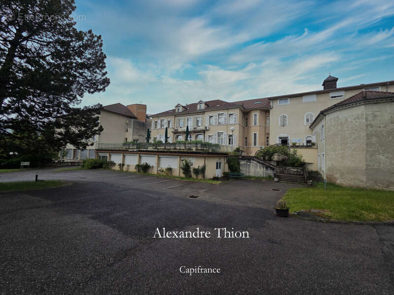 Maison à CONFORT