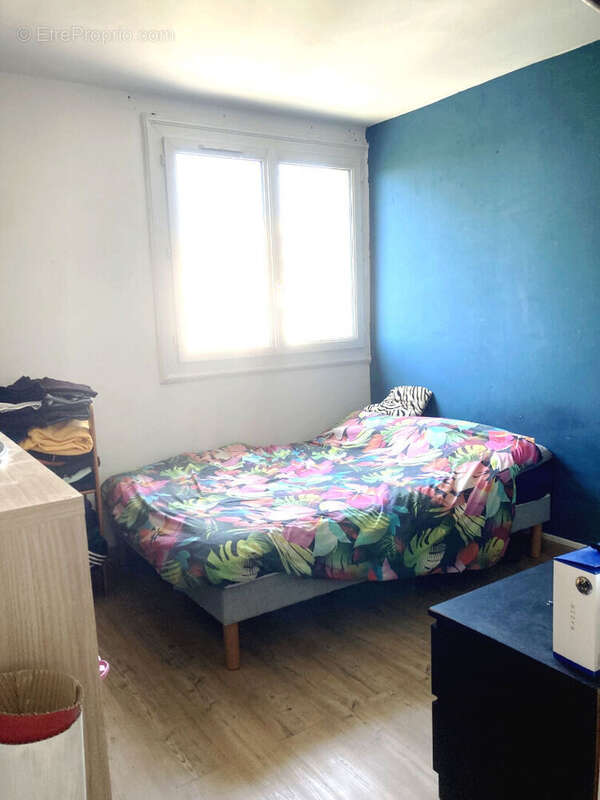 Appartement à ALLONNES