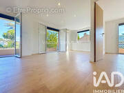 Photo 1 - Appartement à SIX-FOURS-LES-PLAGES