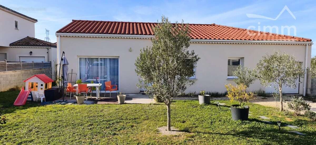 Maison à MONTVENDRE