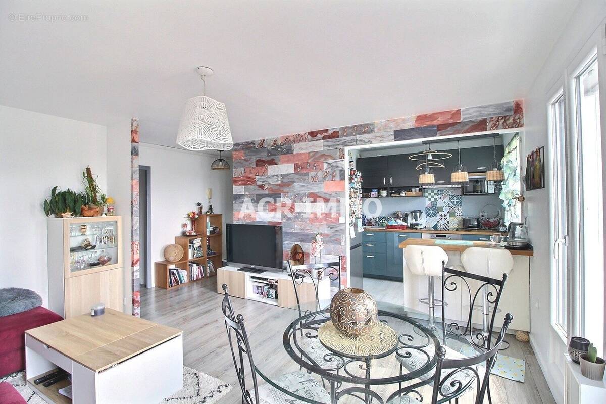 Appartement à CARRIERES-SOUS-POISSY