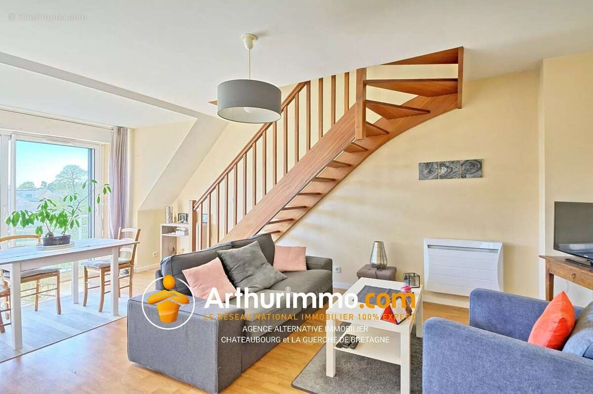 Appartement à SAINT-DOMINEUC