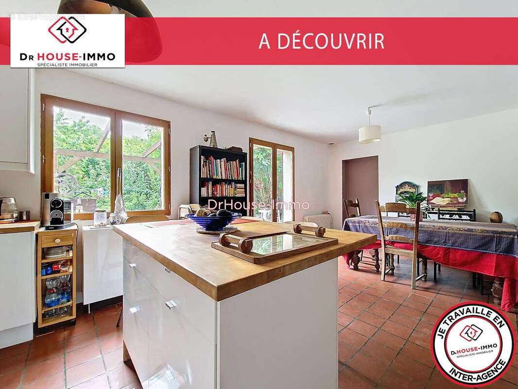 Maison à JOUY-LE-MOUTIER