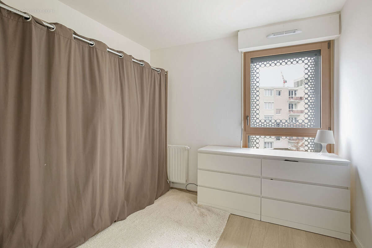 Appartement à NANTERRE