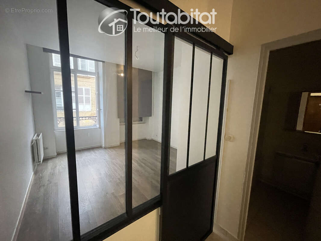 Appartement à CHARLEVILLE-MEZIERES