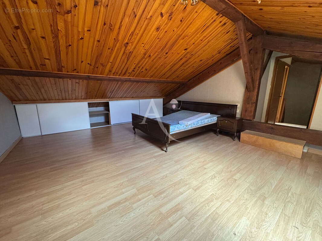 Maison à QUILLAN