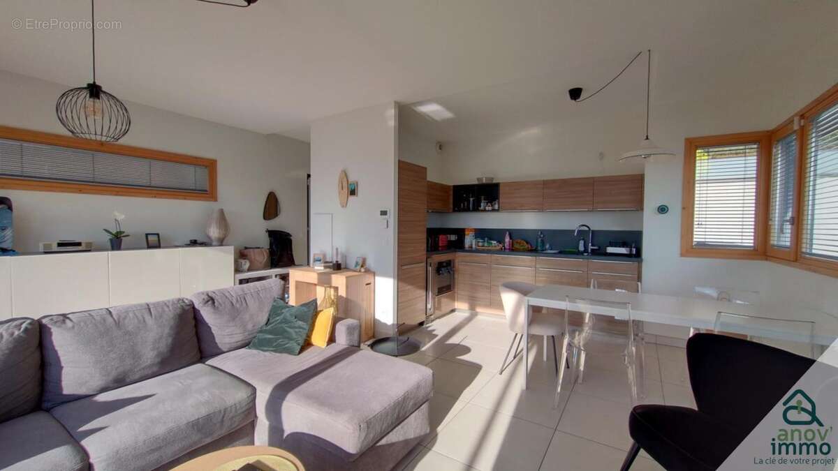 Appartement à SAINT-MARTIN-LE-VINOUX