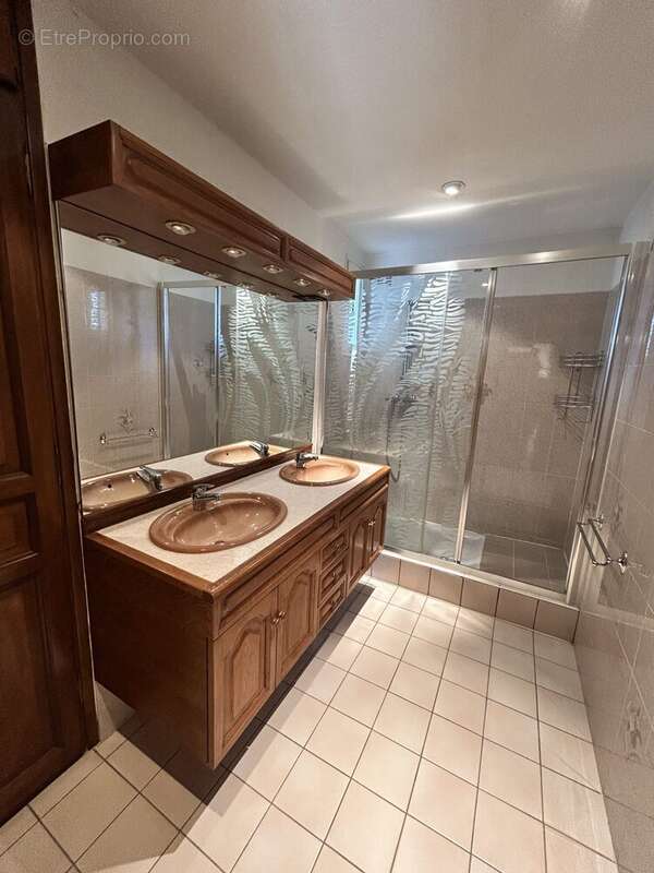 Maison à ECHIROLLES