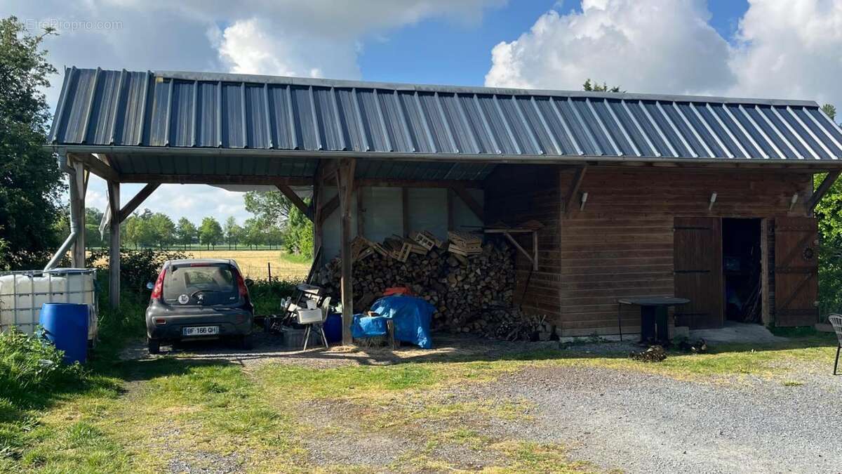 Maison de caractère rénovée avec terrain paysagé à Pont-Audemer - photo 4