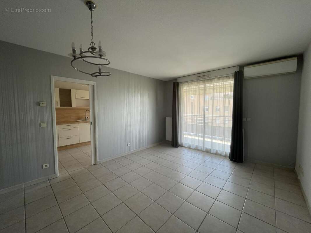 Appartement 70 m² à Valence  - photo 6