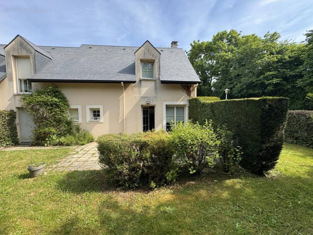 Maison à PONT-L'EVEQUE