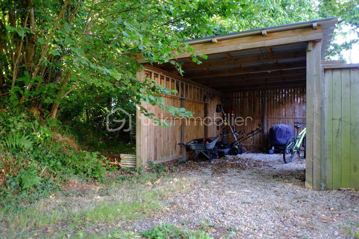 EXLUSIVITE : Grande familiale au calme et proche du bourg de PLOUMILLIAU - photo 21