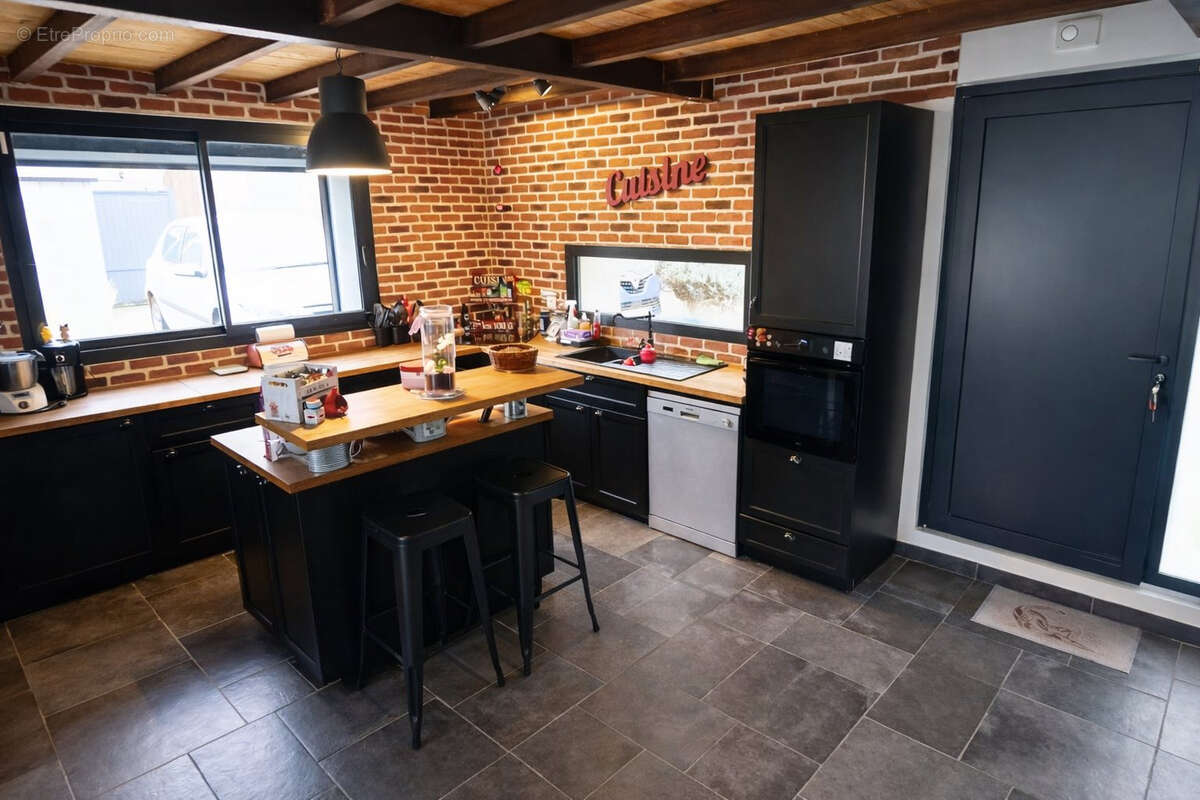 Maison à EPONE