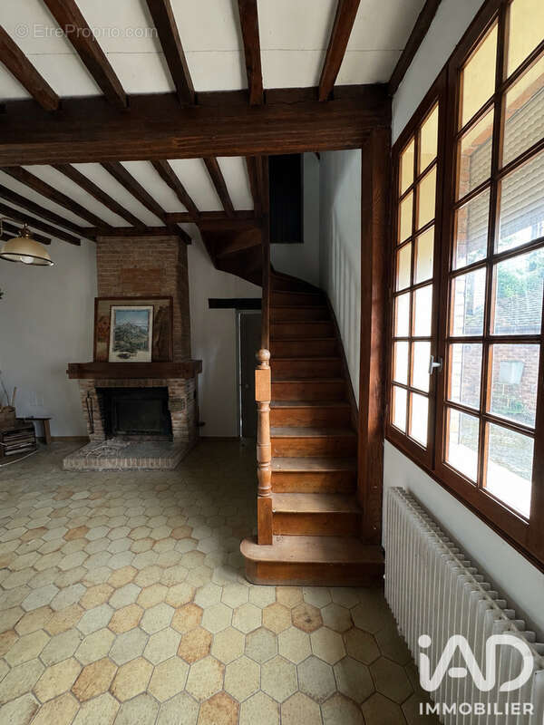 Maison 108 m² à Abbeville  - photo 5