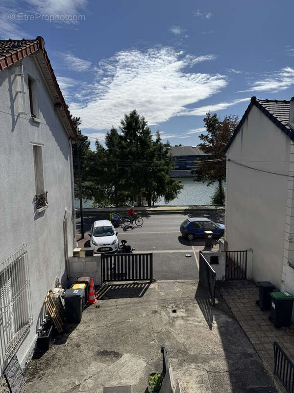 Commerce à SAINT-MAUR-DES-FOSSES