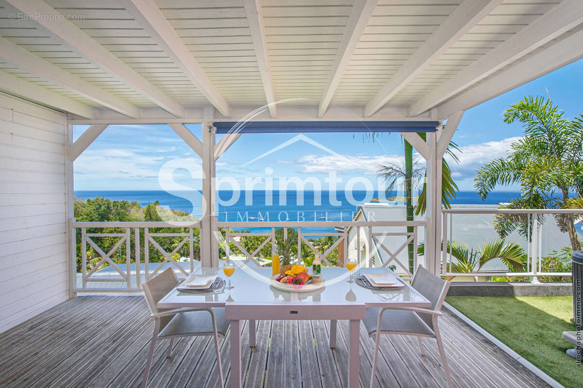 Appartement à BOUILLANTE