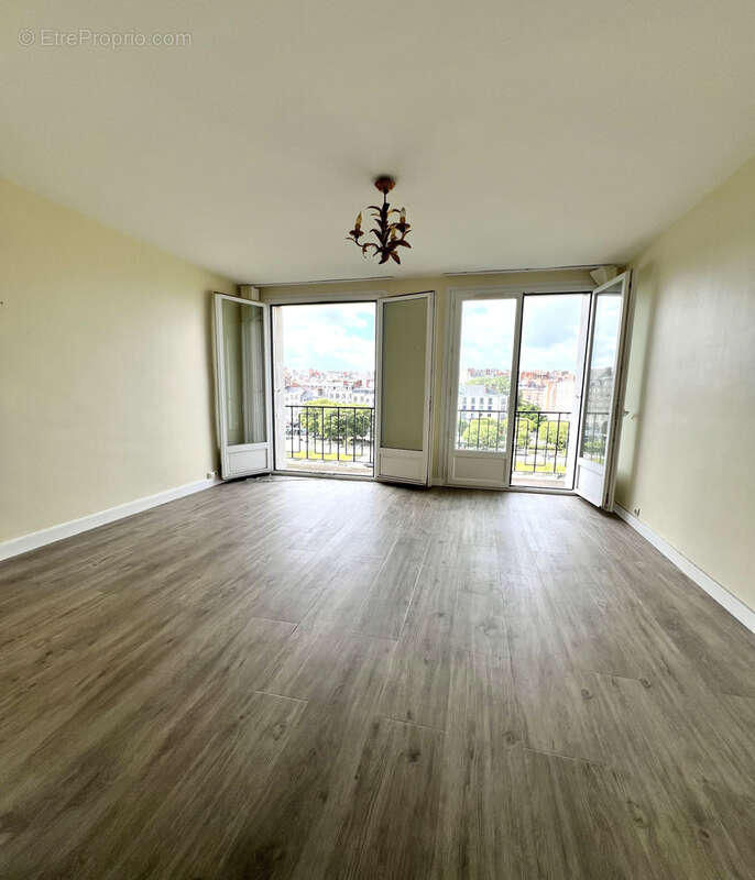 Appartement à NANTES