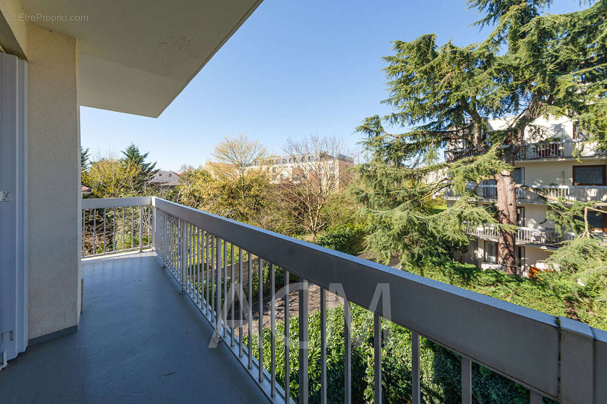 Appartement à MAISONS-LAFFITTE
