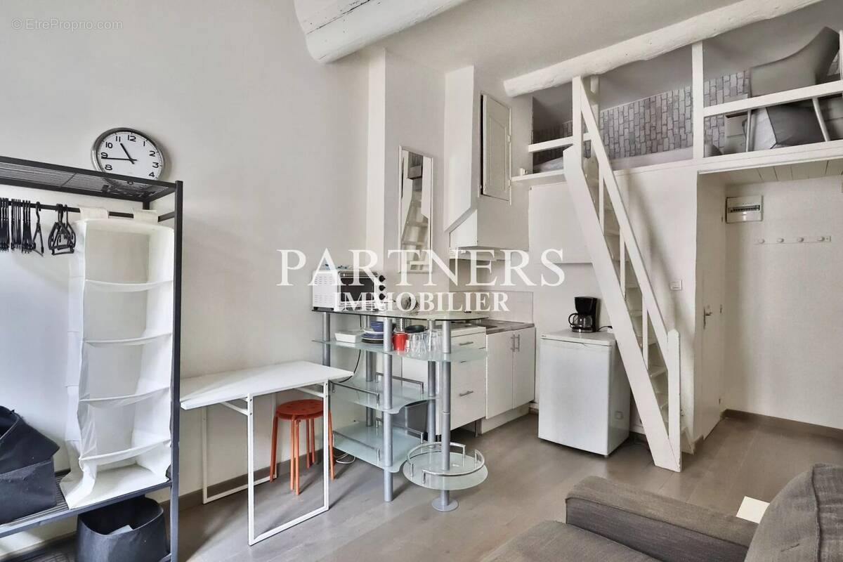 Appartement à AIX-EN-PROVENCE