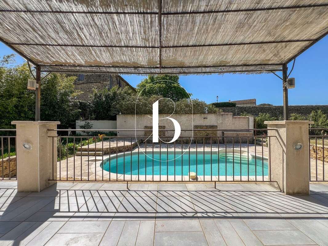 Maison à GOUDARGUES