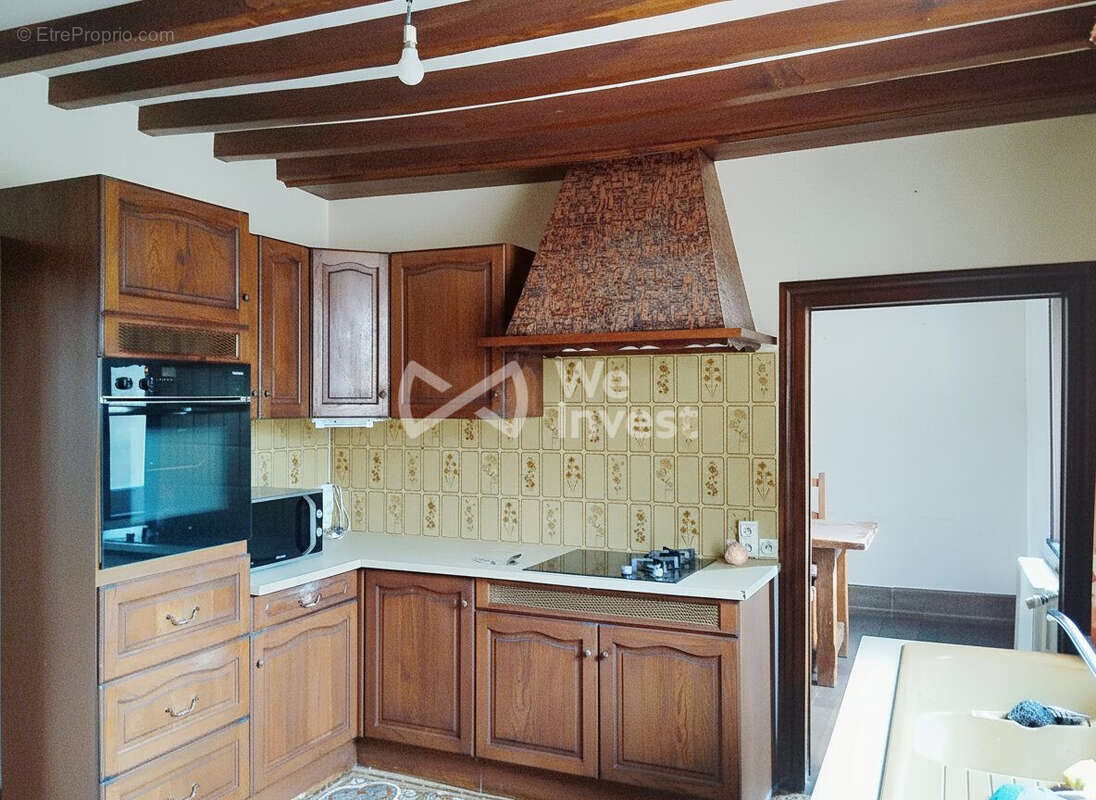 Maison à SARS-POTERIES