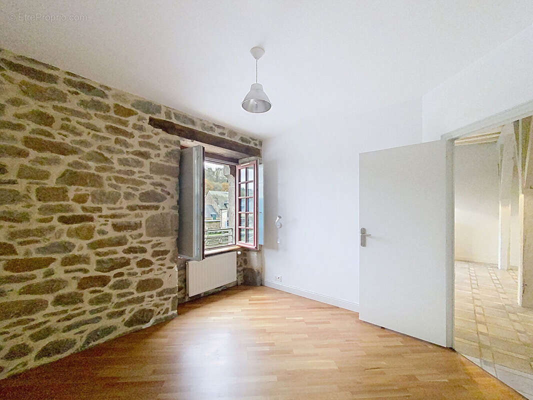 Appartement à DINAN