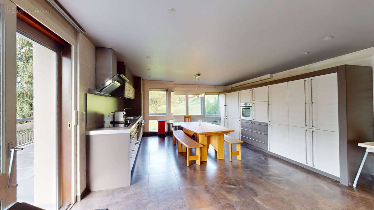 Appartement à LA CHAPELLE-D'ABONDANCE