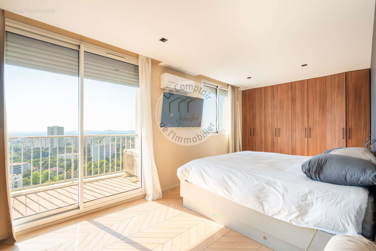 Appartement à MARSEILLE-9E
