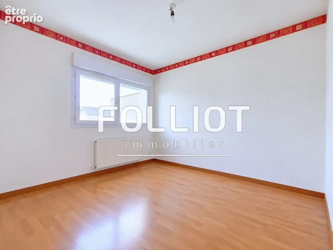 A VENDRE Maison lumineuse de 4 pièces quartier Folie-Couvrechef à Caen - photo 6